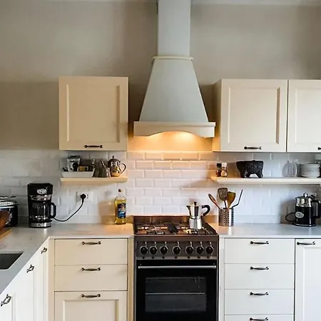Limone Apartment- Daire